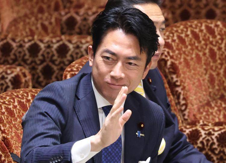 装都不装了！日本一只脚已跨入核门槛