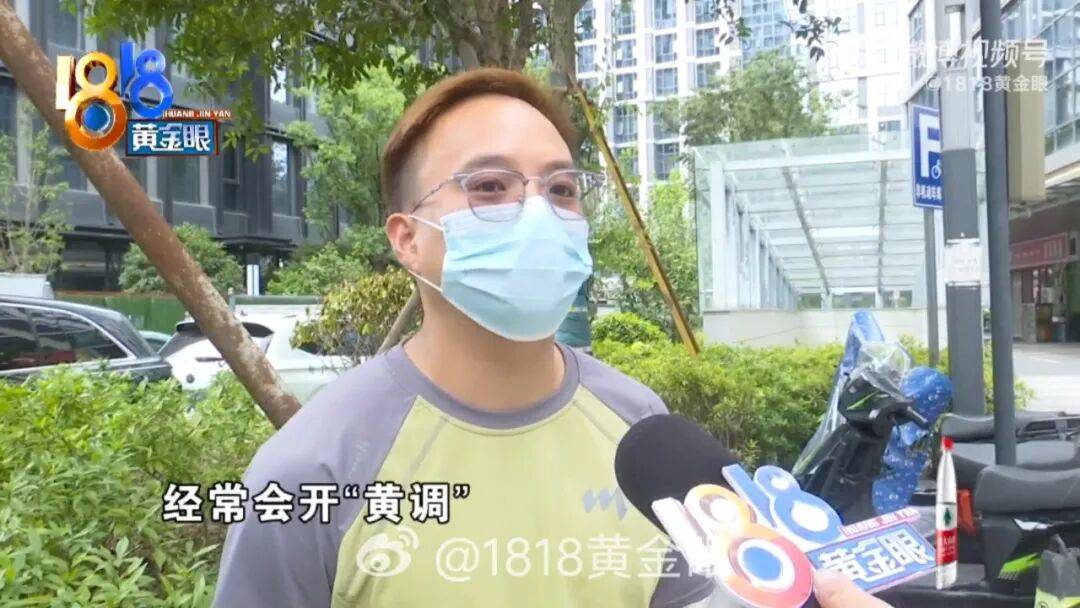 浙江一骑手对女同事开玩笑被扇耳光还被开除：我们经常会开“黄腔”，打人者还能上班不公平；公司回应：骑手多次对女同事进行言语骚扰